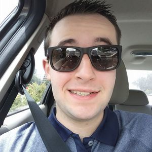 Meet your Posher, Tom